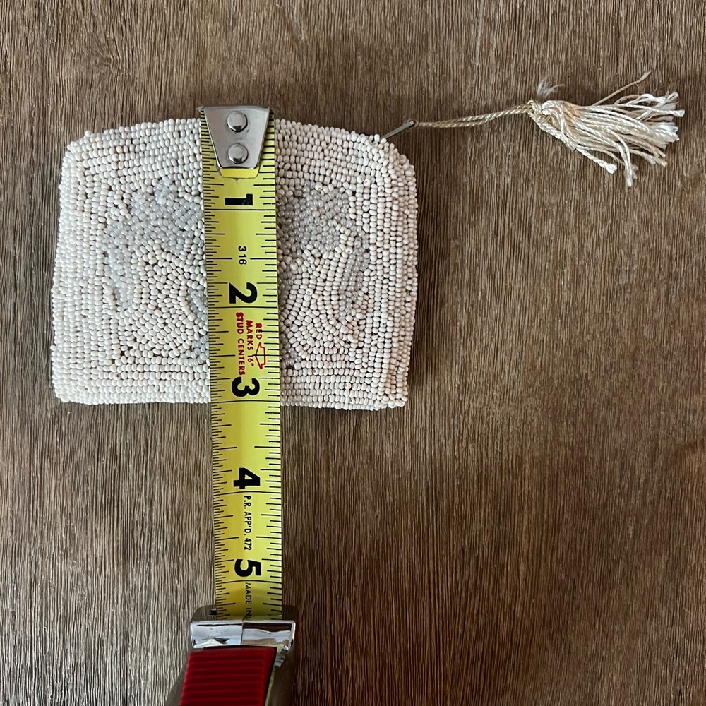 Boho White Beaded Coin Purse w/ Mirror & Powder Puff | Vintage Vanity Pouch - Picture 11 of 11